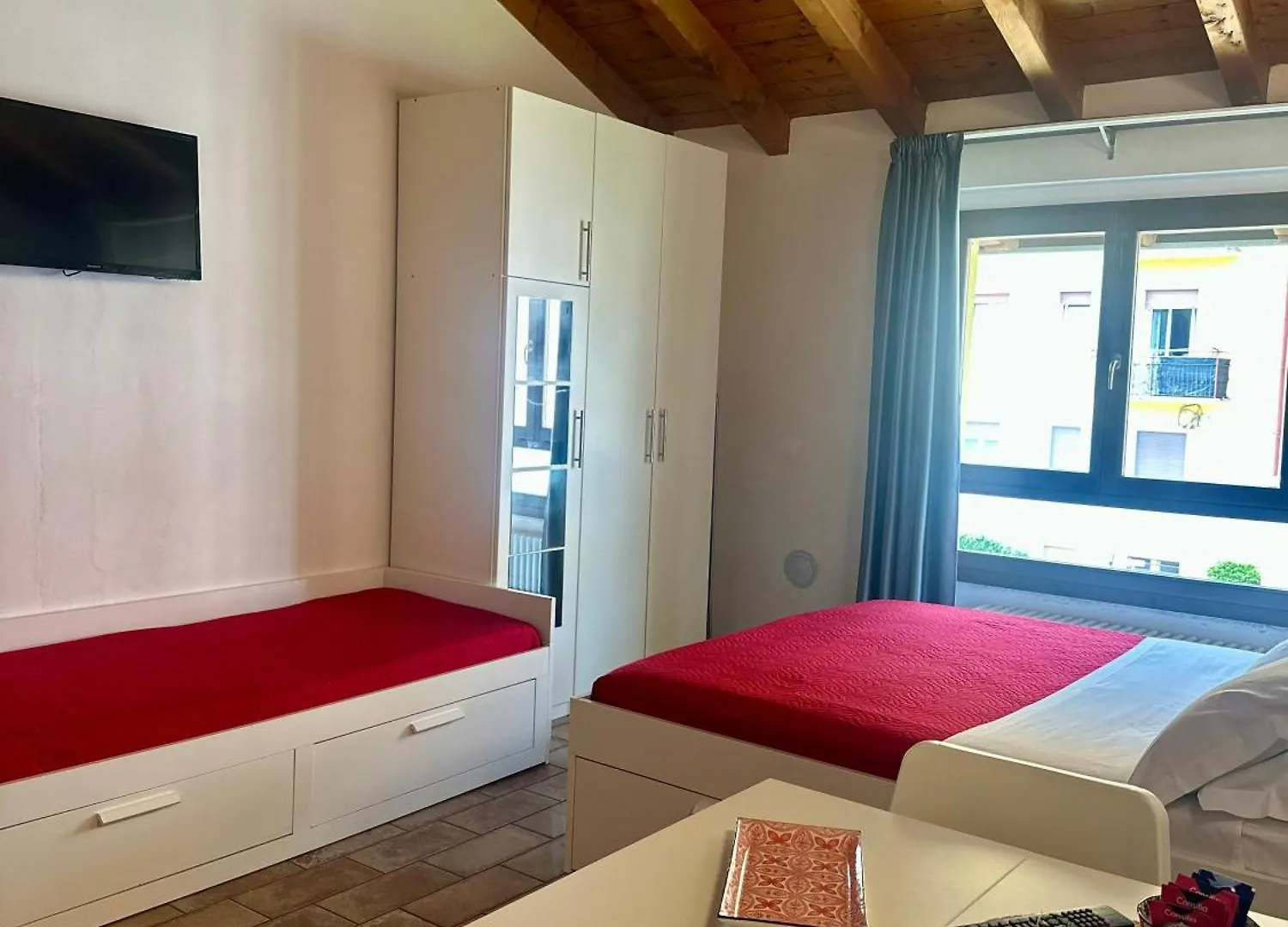 Bergamo Easy Airport Residence Pvt Parking 0*,  Italy